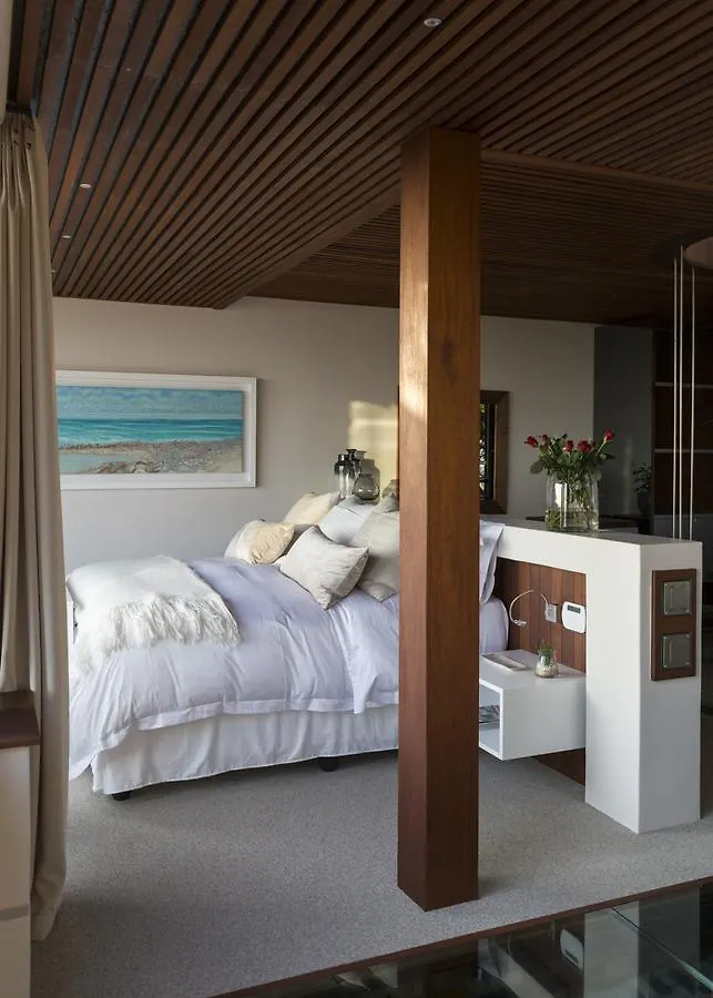 Synergy Treehouse Villa Simon's Town